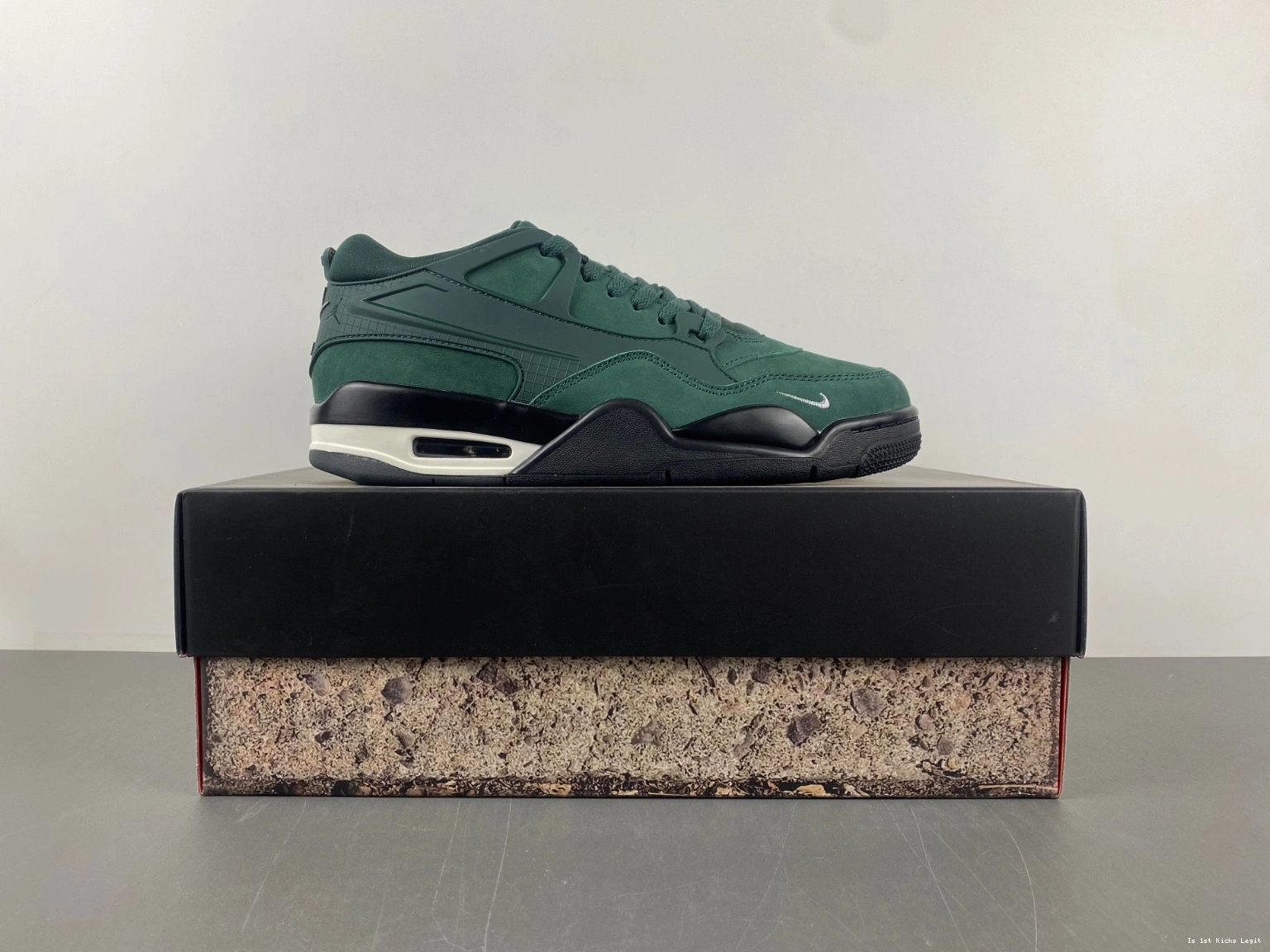 Men's Grandma's Sylvester Jordan Nigel 4 Driveway SP RM HF4334-300 0119